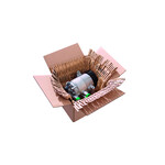 Hohlraumfüllung einer Schachtel mit dem hergestellten Karton-Polstermaterial