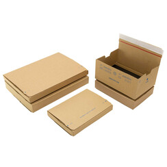 Différents cartons d’expédition Smallfix en carton ondulé marron